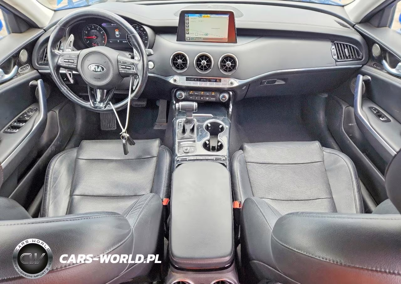 2018 Kia Stinger Premium VIN:KNAE25LA3J6033085 - 8