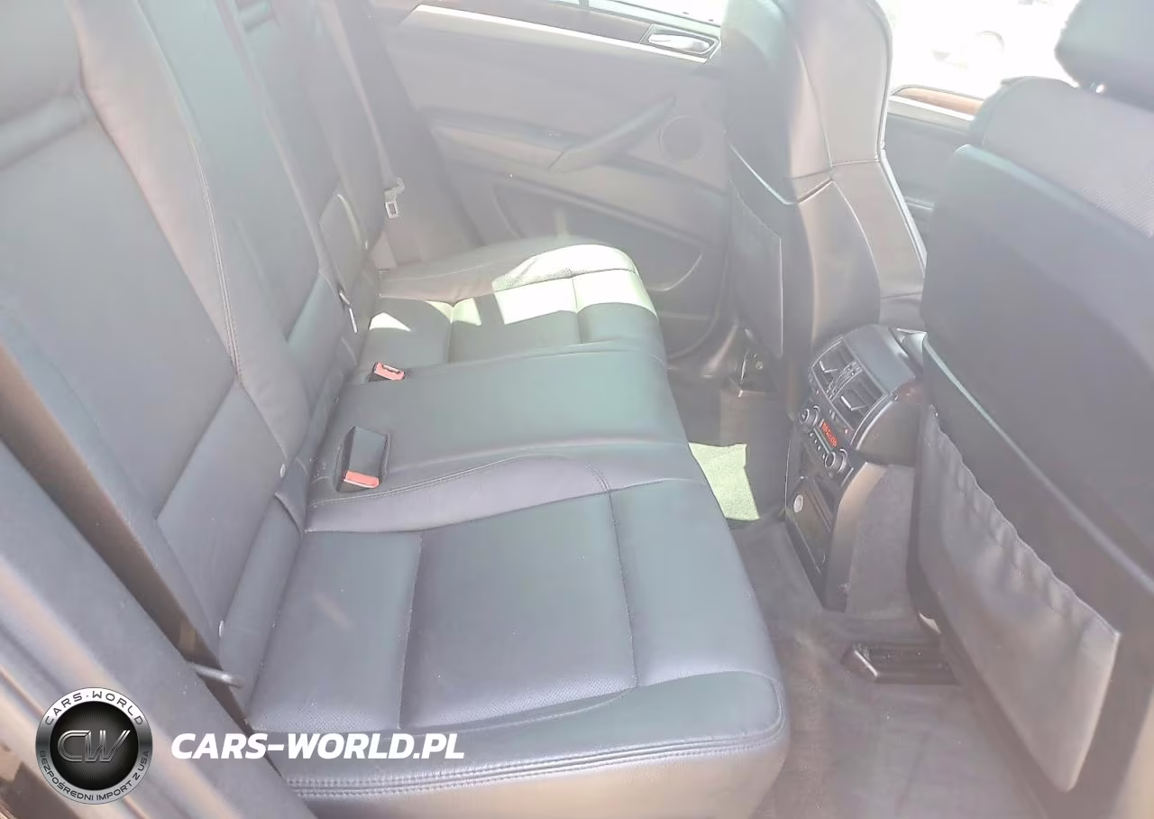2014 BMW X6 xDrive50I VIN:5UXFG8C53EL593143 - 11
