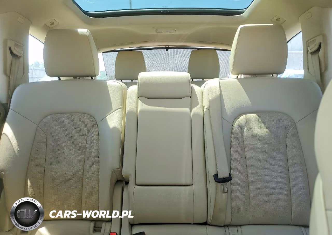 2012 Audi Q7 Prestige VIN:WA1VMAFE7CD003634 - 10