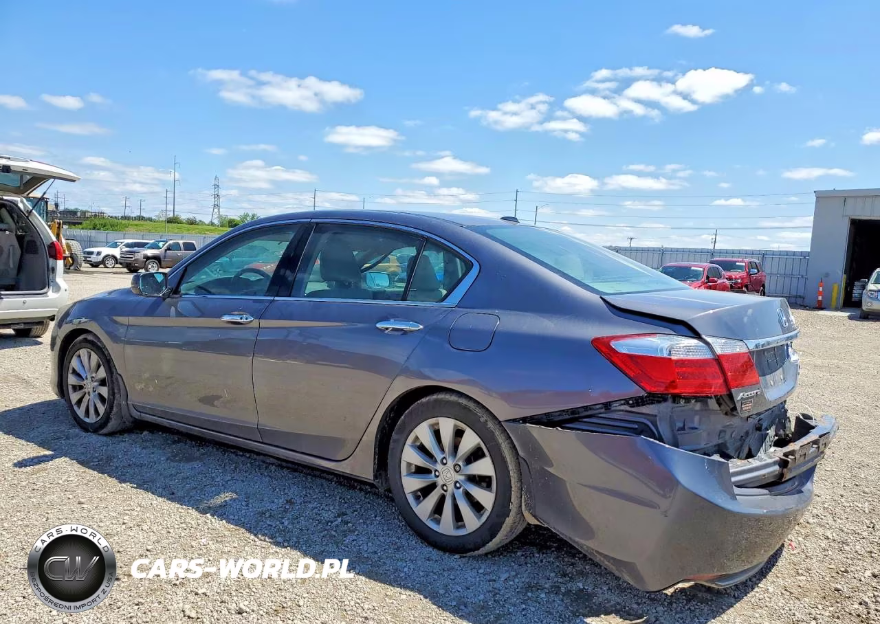 2015 Honda Accord Touring VIN:1HGCR3F92FA029773 - 2