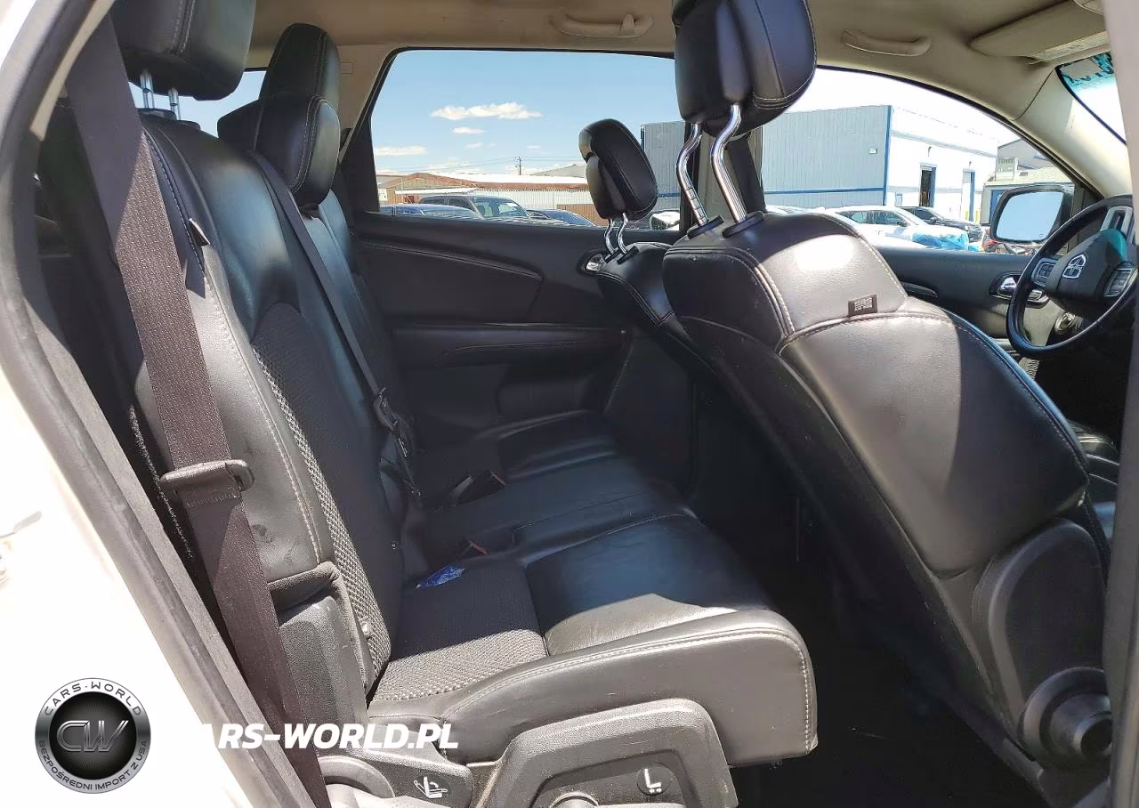 2017 Dodge Journey Crossroad VIN:3C4PDCGG6HT644009 - 10