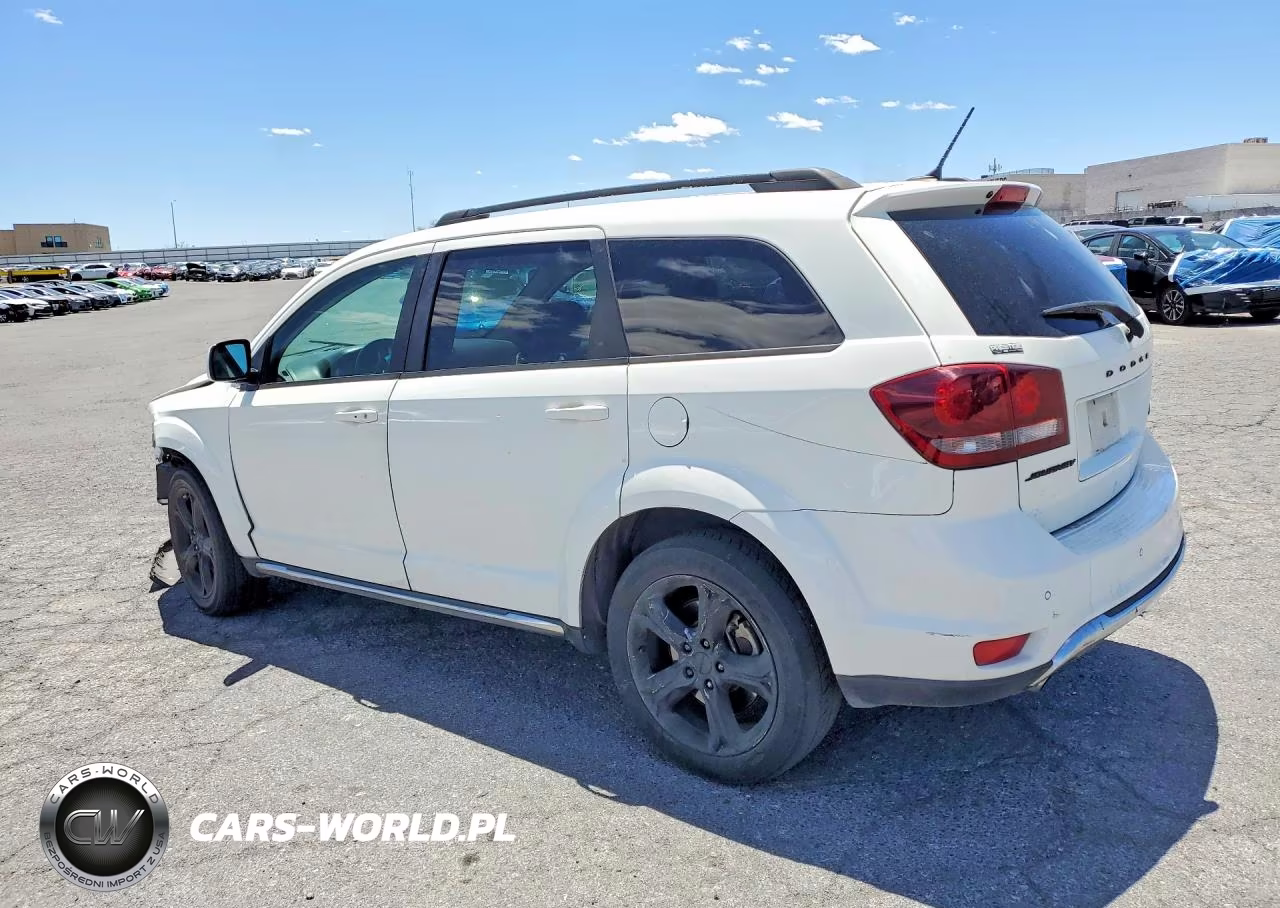 2017 Dodge Journey Crossroad VIN:3C4PDCGG6HT644009 - 2