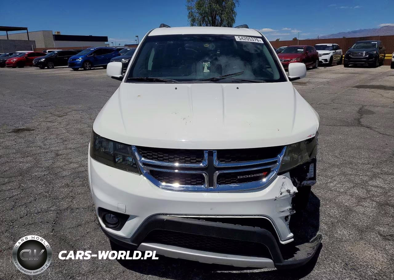 2017 Dodge Journey Crossroad VIN:3C4PDCGG6HT644009 - 5
