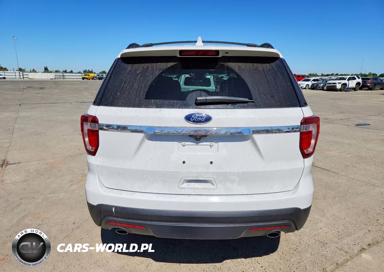 2017 Ford Explorer VIN:1FM5K7B82HGE24984 - 6