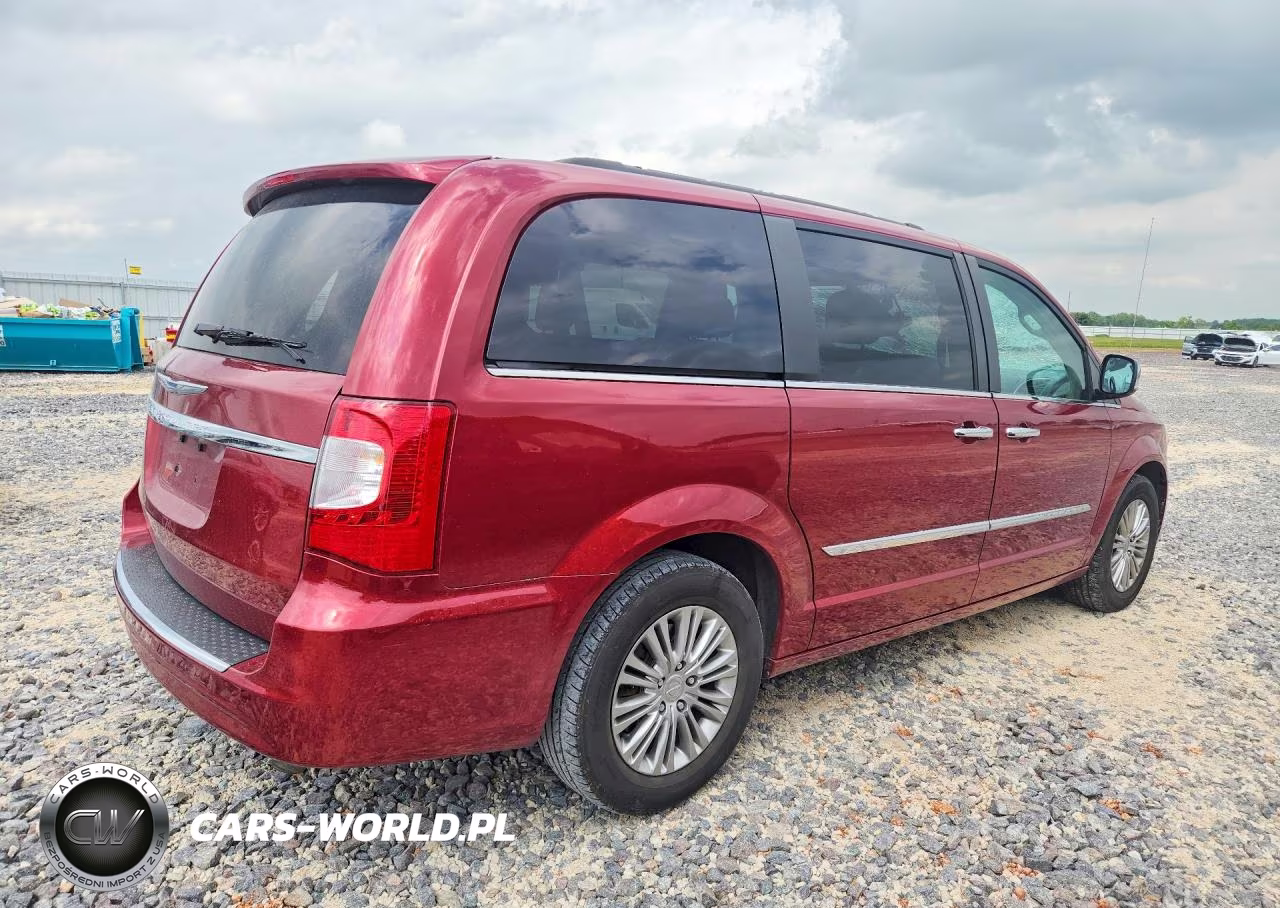 2015 Chrysler Town & Country Touring L VIN:2C4RC1CG0FR697214 - 3