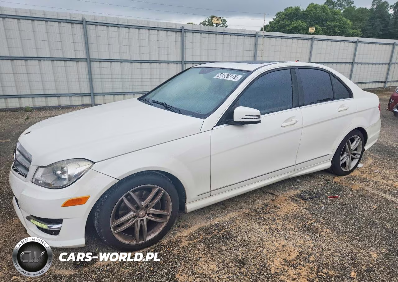 2013 Mercedes-Benz C 250 – zdjęcie 1 z 12