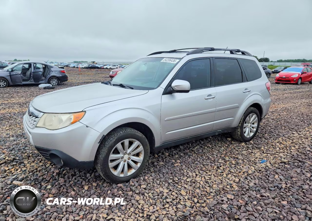 2011 Subaru Forester Limited – zdjęcie 1 z 13