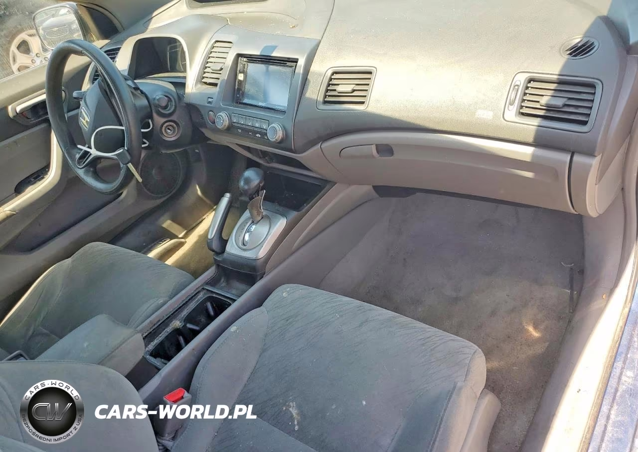 2008 Honda Civic Lx VIN:2HGFG12688H551945 - 8