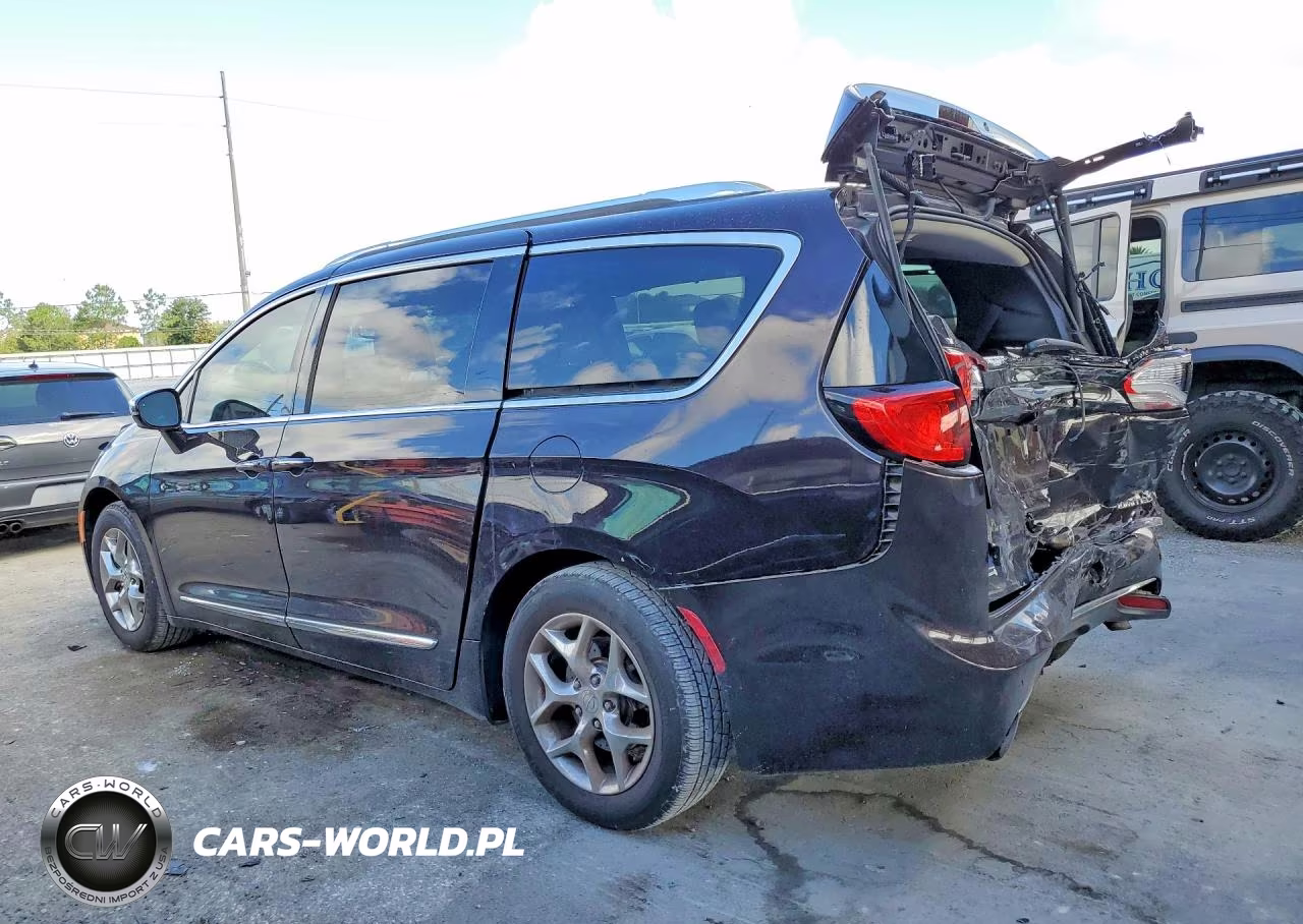 2018 Chrysler Pacifica Limited VIN:2C4RC1GG5JR234147 - 2