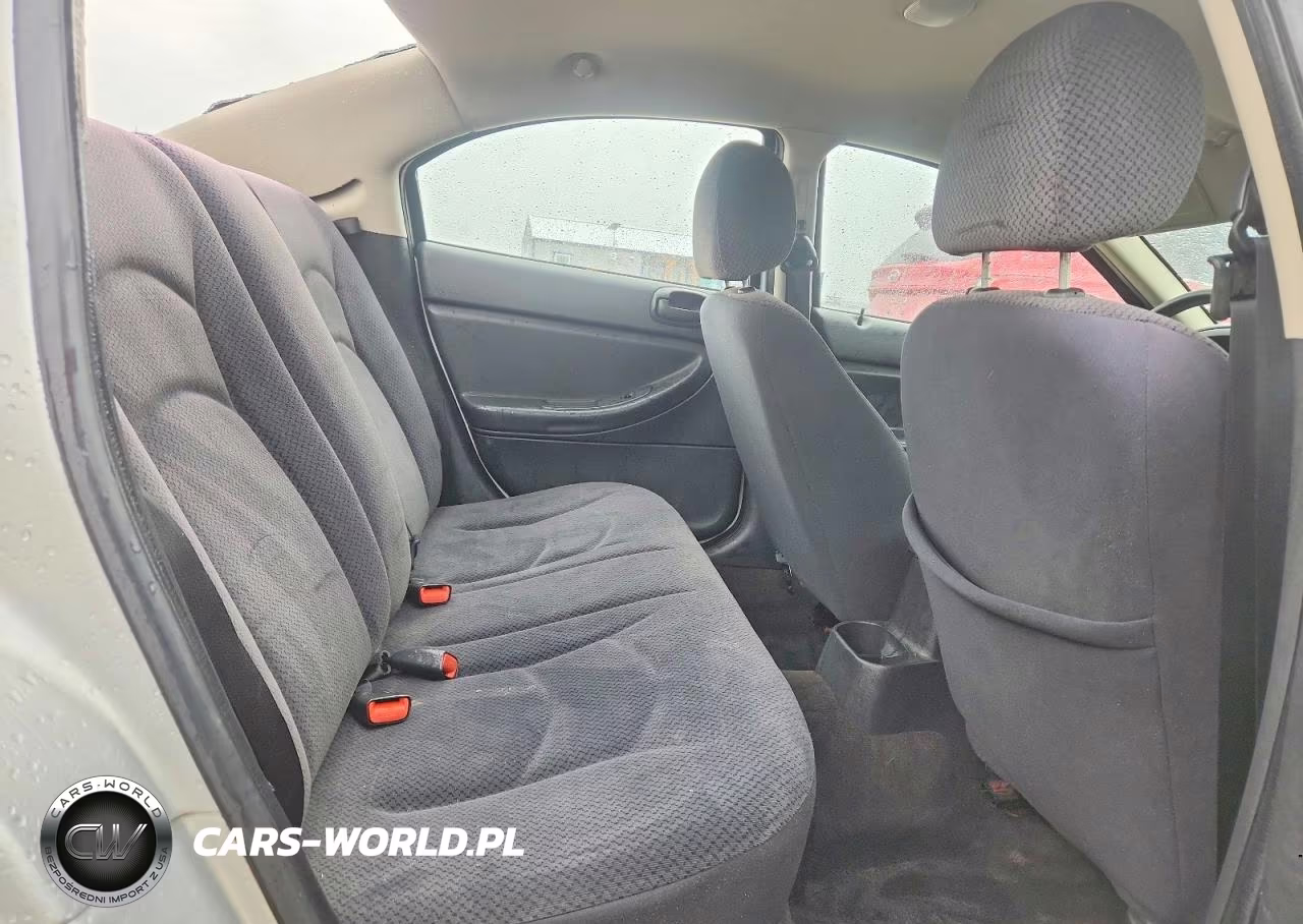 2004 Chrysler Sebring Lxi VIN:1C3EL56R74N249652 - 10