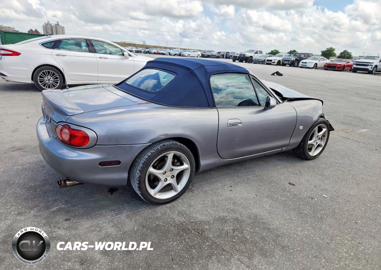 2003 Mazda Mx-5 Miata Base VIN:JM1NB353830310275 - 3