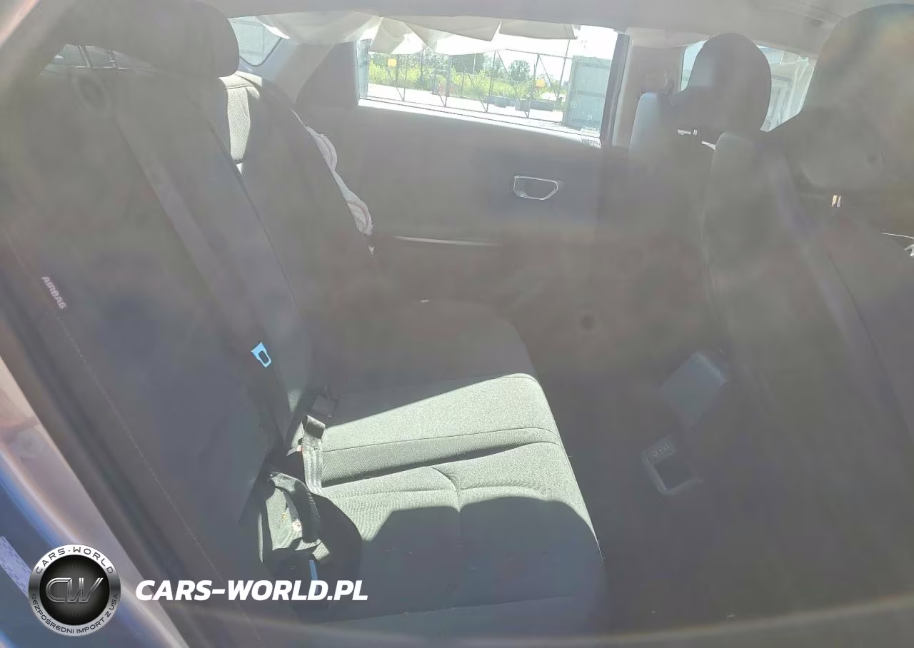 2025 Kia K4 Lxs VIN:3KPFT4DE7SE044666 - 10