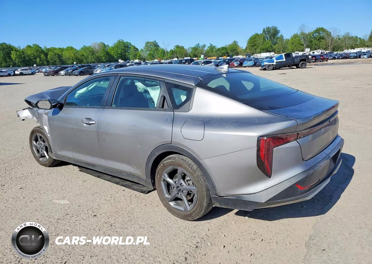 2025 Kia K4 Lxs VIN:3KPFT4DE7SE044666 - 2