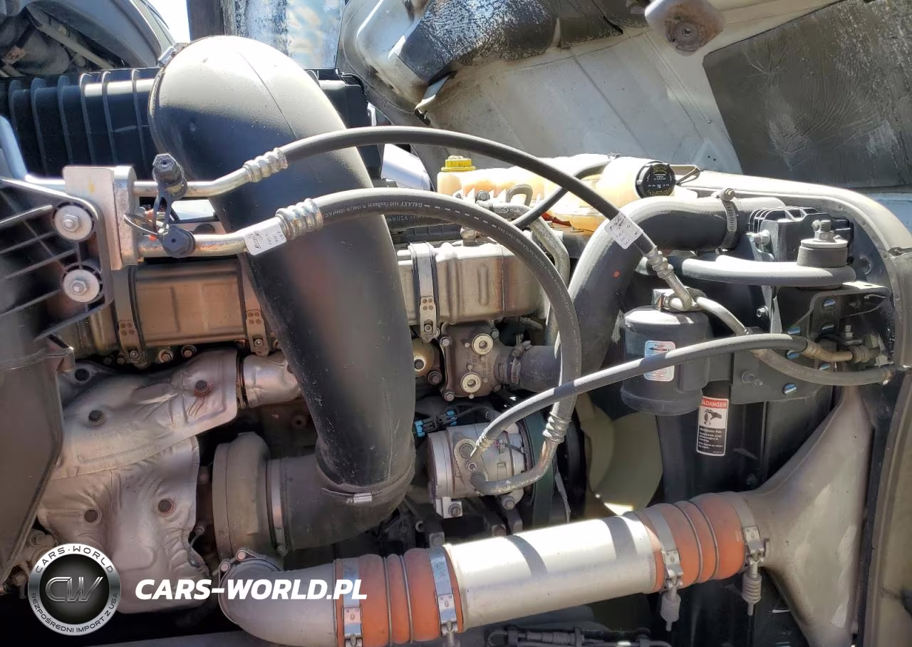 2019 Freightliner Cascadia 126 VIN:3AKJHHDR8KSKB6127 - 7