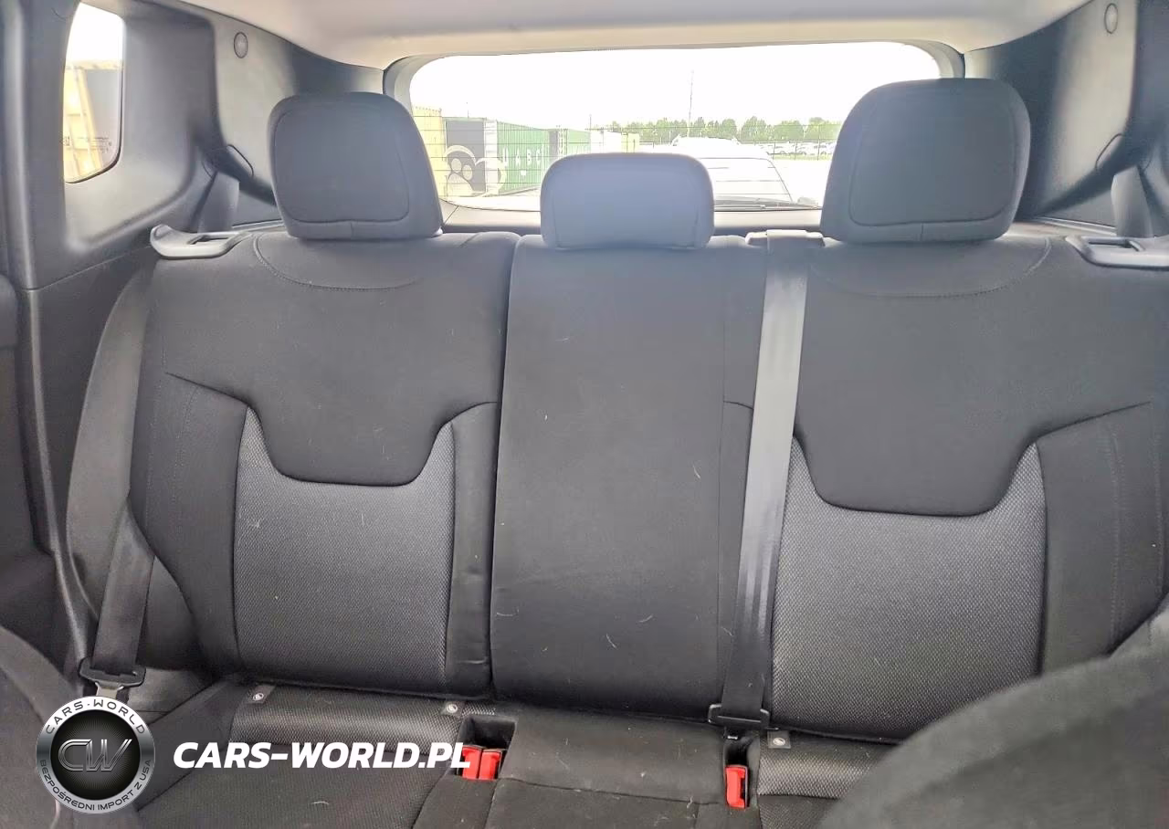 2019 Jeep Renegade Sport VIN:ZACNJBAB5KPK37852 - 10