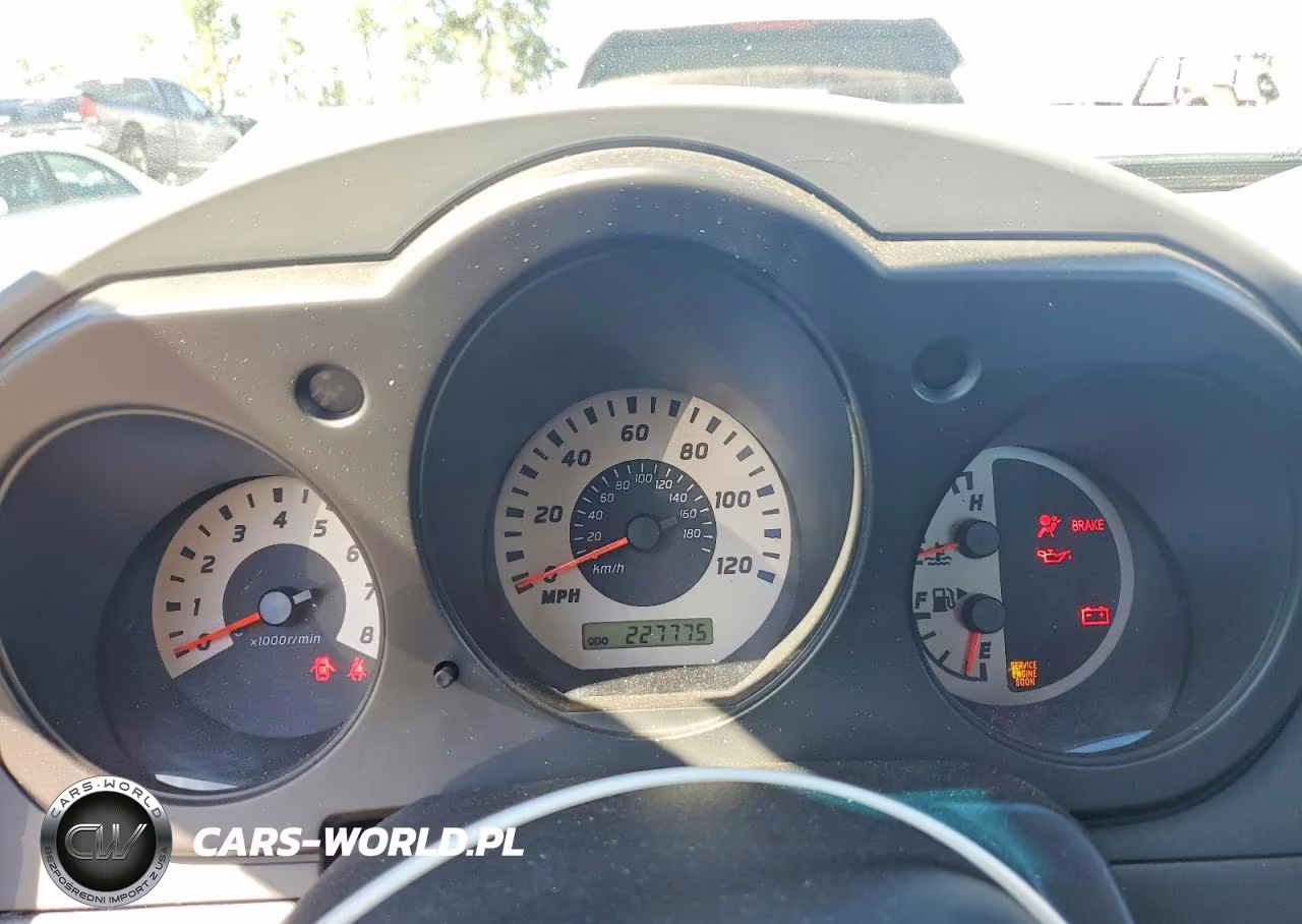 2004 Nissan Frontier King Cab Xe VIN:1N6DD26T04C404694 - 9