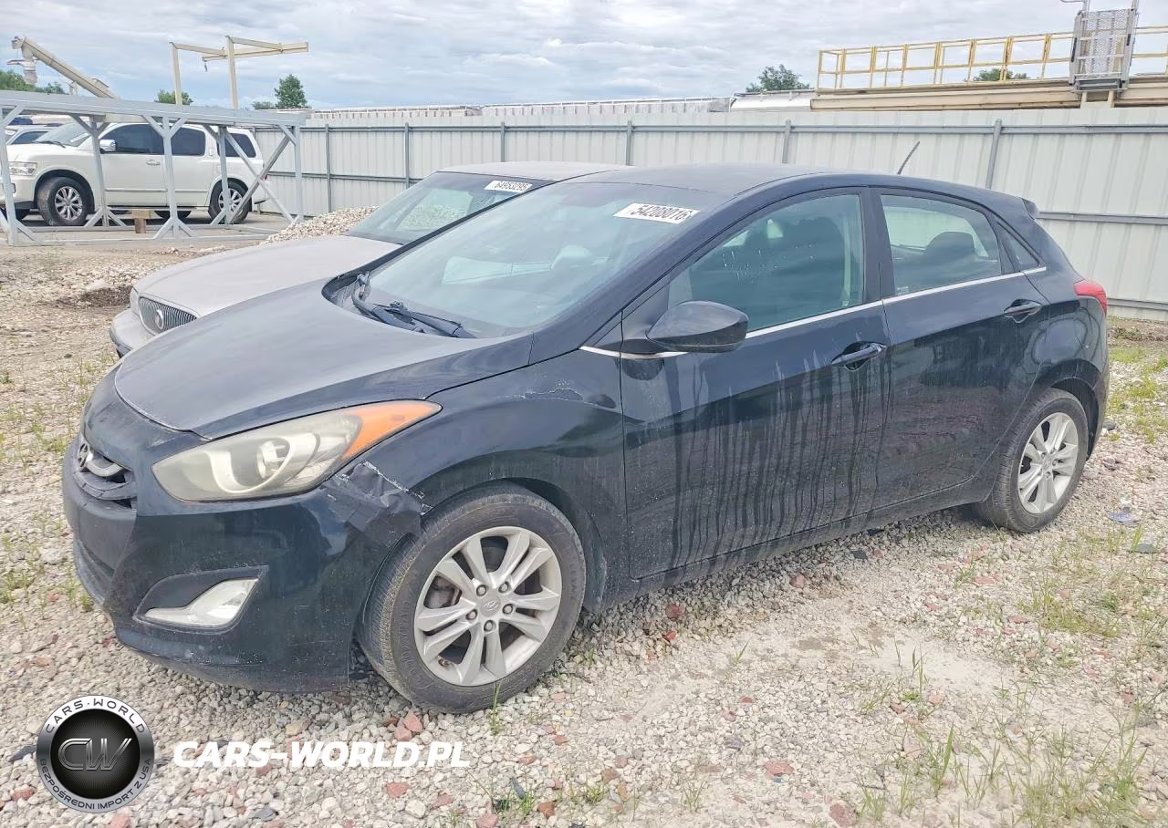 2015 Hyundai Elantra Gt – zdjęcie 1 z 12
