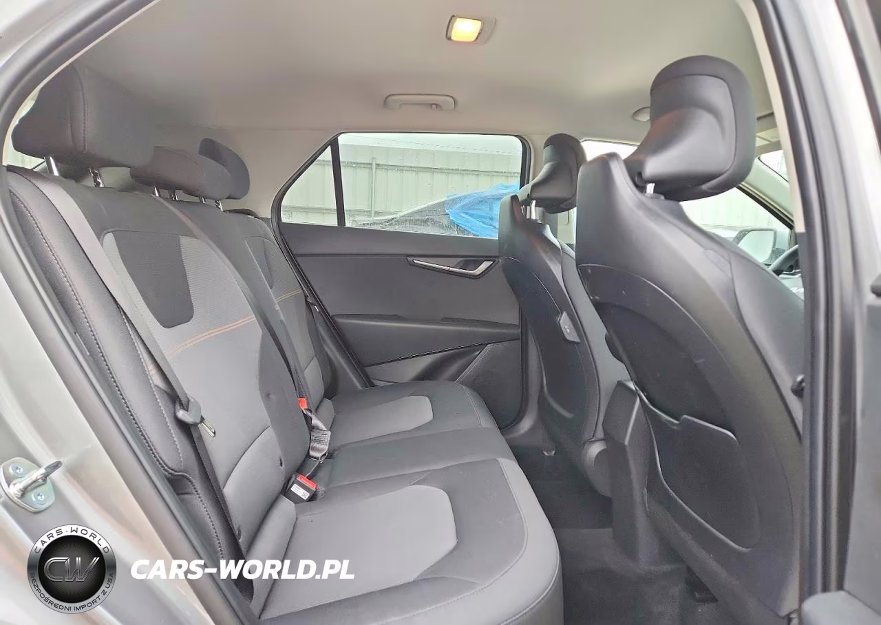 2026 Kia Niro Lx VIN:KNDCP3LE8T5342871 - 11