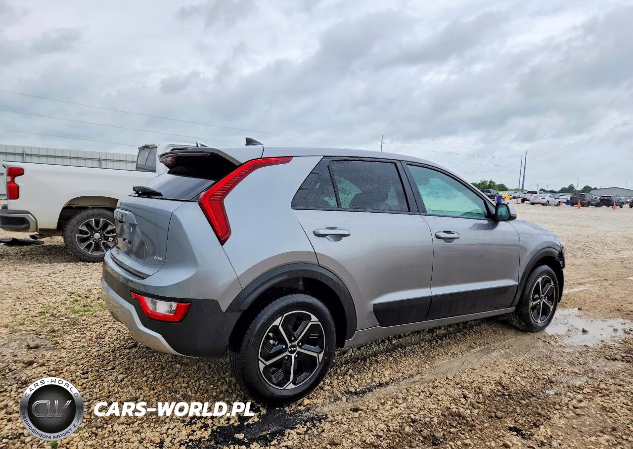 2026 Kia Niro Lx VIN:KNDCP3LE8T5342871 - 3