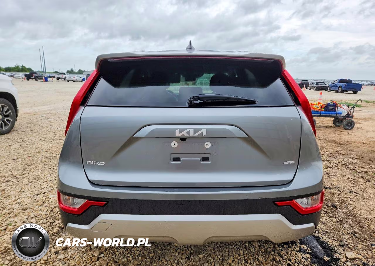 2026 Kia Niro Lx VIN:KNDCP3LE8T5342871 - 6