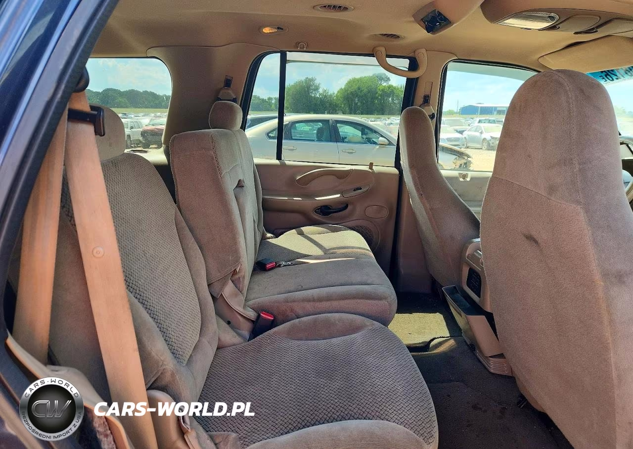 2002 Ford Expedition Xlt VIN:1FMRU15W12LA07065 - 11