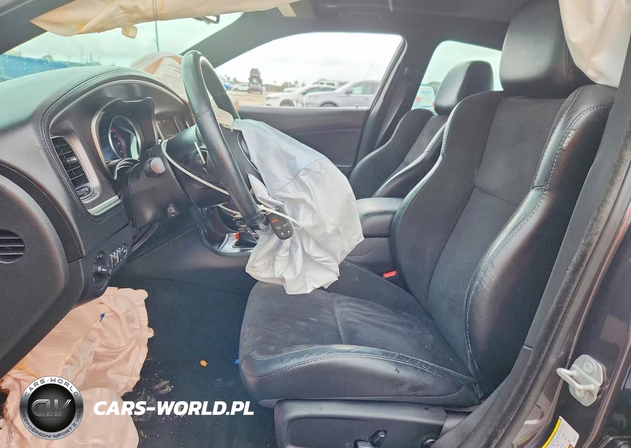 2019 Dodge Charger R VIN:2C3CDXCT4KH754411 - 7