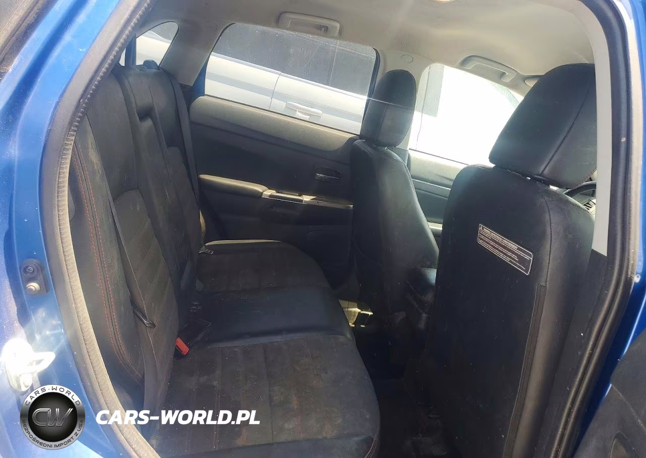 2018 Mitsubishi Outlander Sport Es VIN:JA4AP3AW0JU000282 - 11