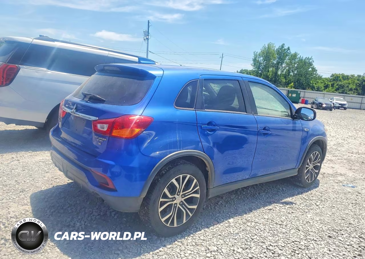 2018 Mitsubishi Outlander Sport Es VIN:JA4AP3AW0JU000282 - 3