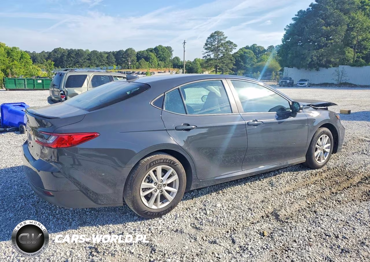 2025 Toyota Camry Le VIN:4T1DAACK4SU183055 - 3