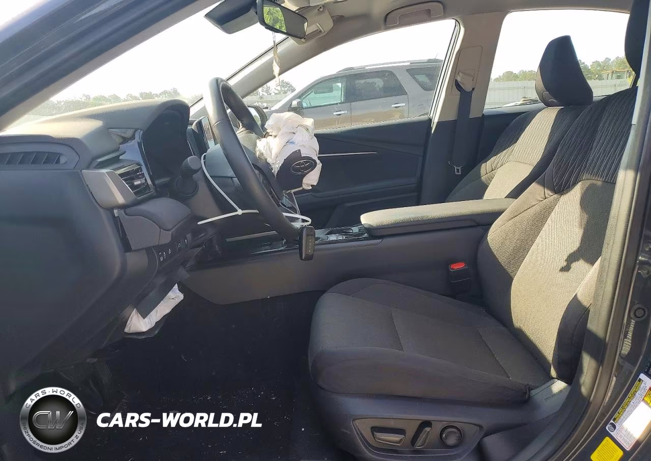 2025 Toyota Camry Le VIN:4T1DAACK4SU183055 - 7