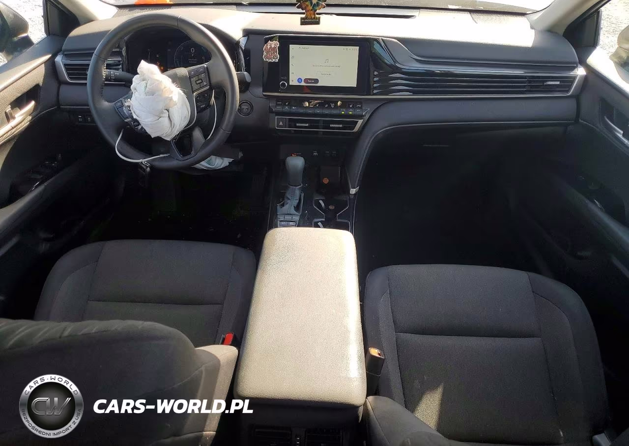 2025 Toyota Camry Le VIN:4T1DAACK4SU183055 - 8