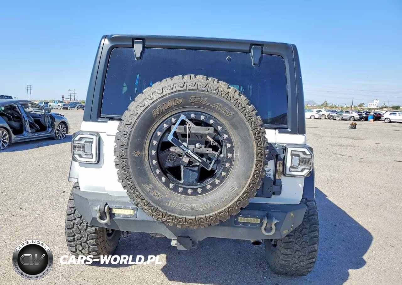 2018 Jeep Wrangler Unlimited Rubicon VIN:1C4HJXFNXJW199309 - 6
