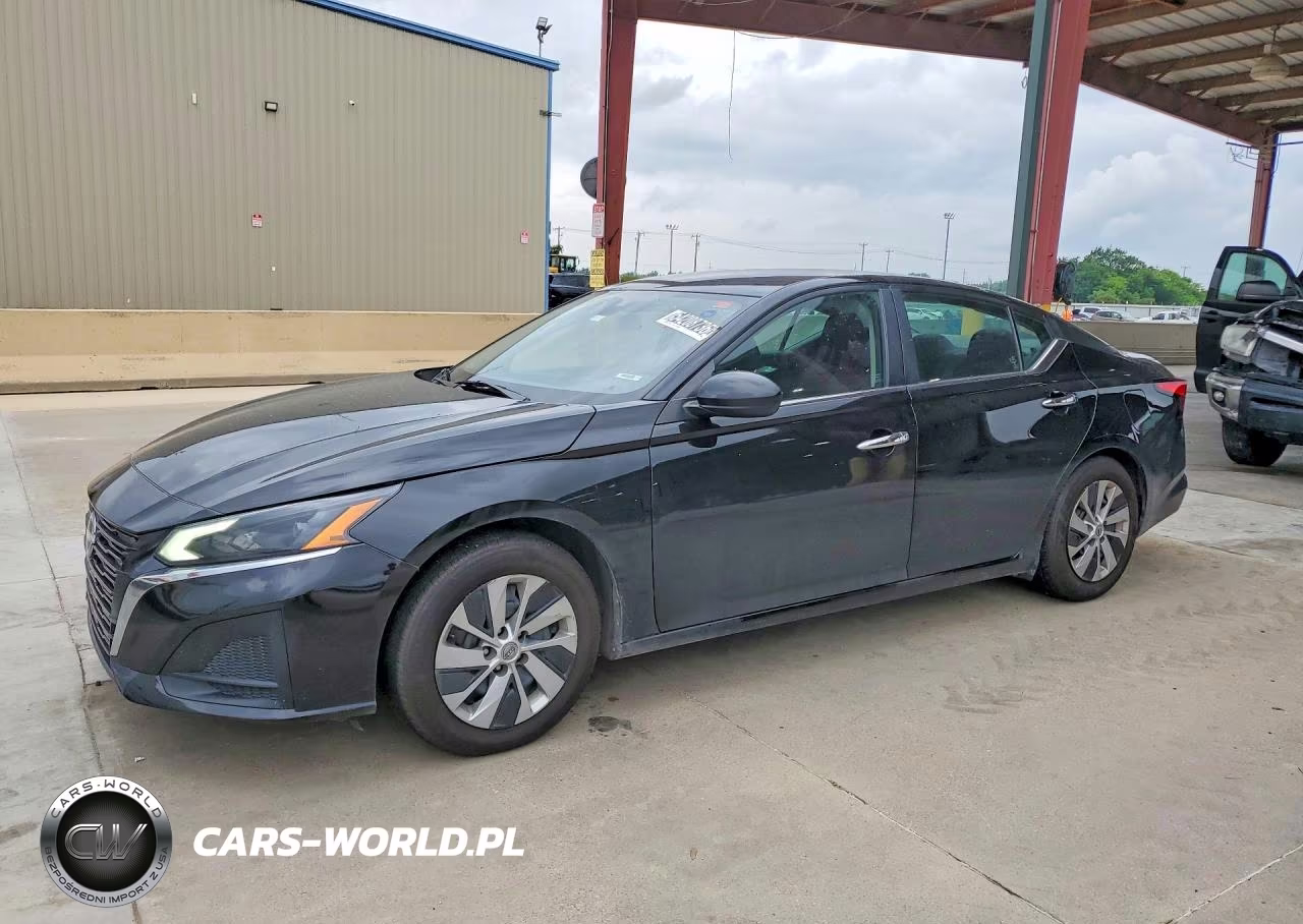 2023 Nissan Altima S