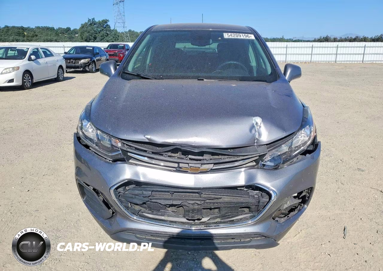 2020 Chevrolet Trax Ls VIN:3GNCJKSB7LL320967 - 5