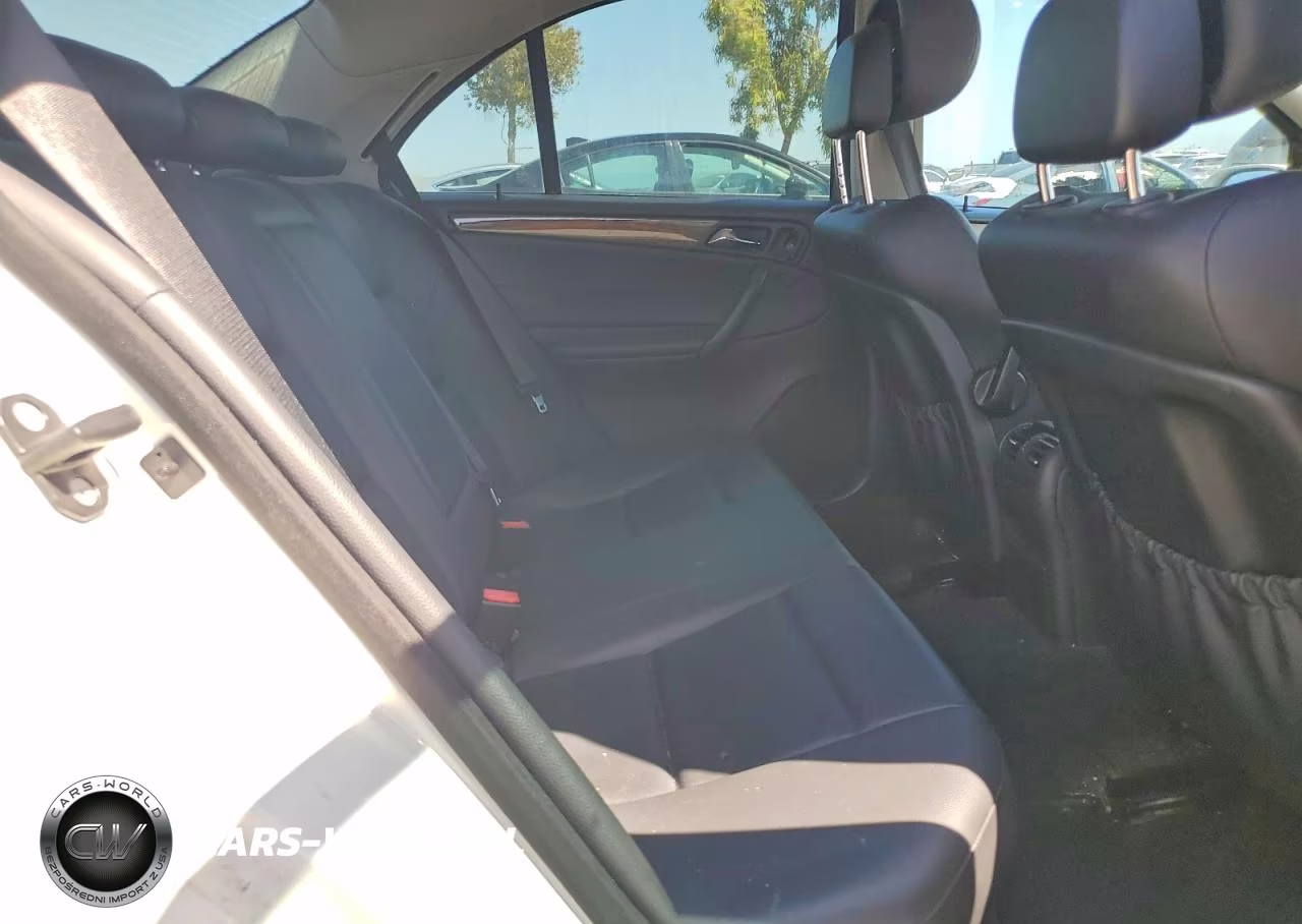 2007 Mercedes-Benz C 230 VIN:WDBRF52H97A943528 - 10