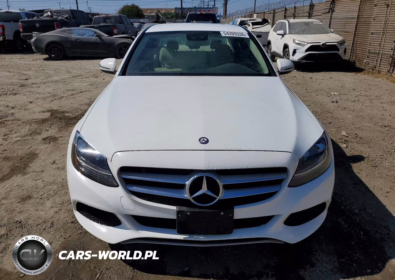 2016 Mercedes-Benz C 300 VIN:55SWF4JB2GU130808 - 5