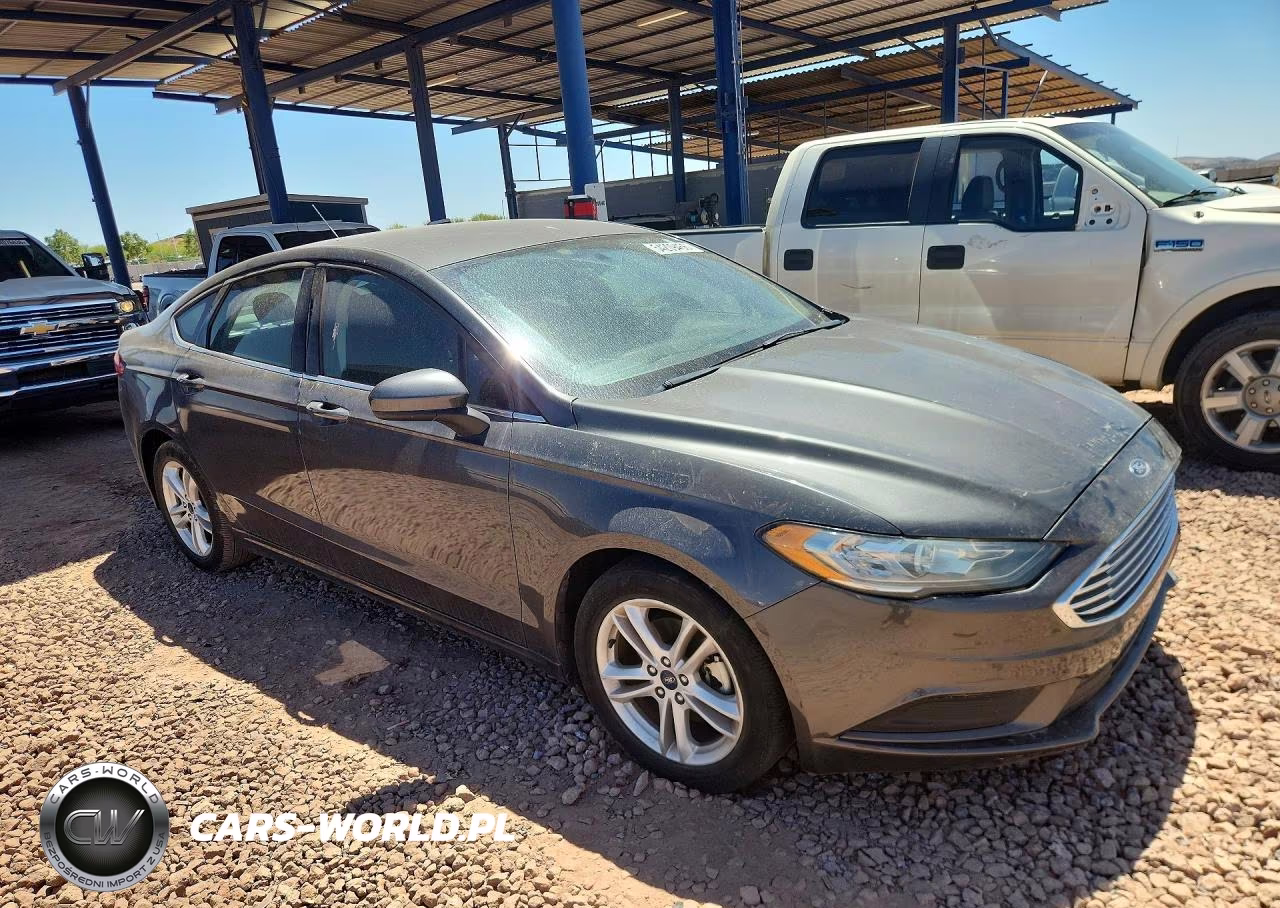 2018 Ford Fusion Se VIN:3FA6P0HD0JR268079 - 4