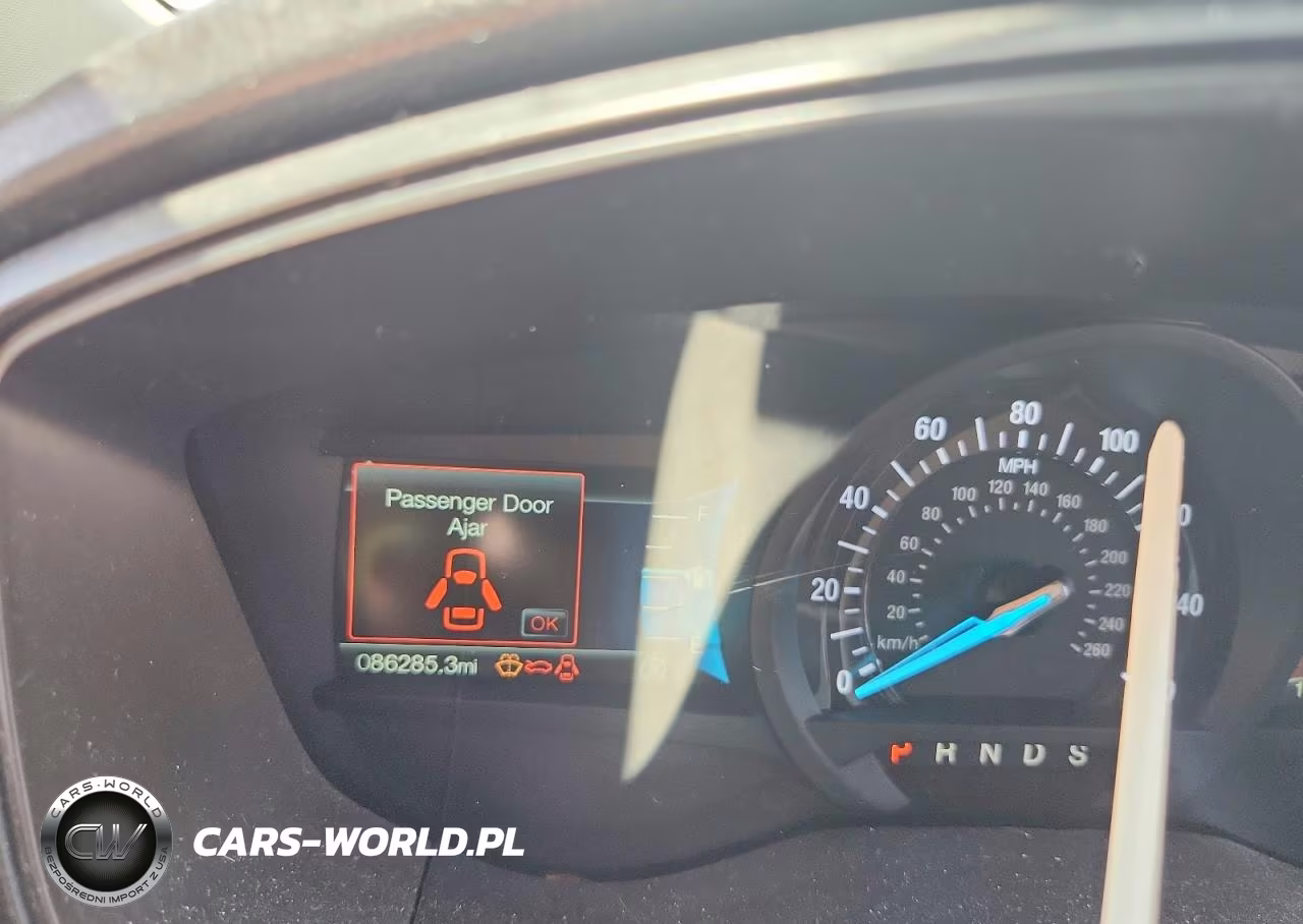 2018 Ford Fusion Se VIN:3FA6P0HD0JR268079 - 9