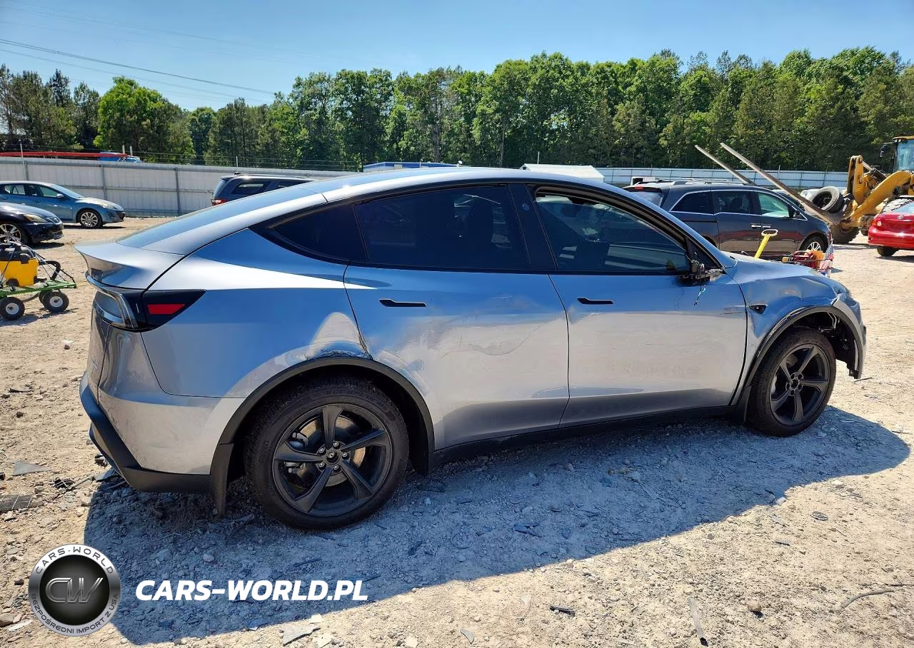 2026 Tesla Model Y VIN:7SAYGDEE9TA597259 - 3