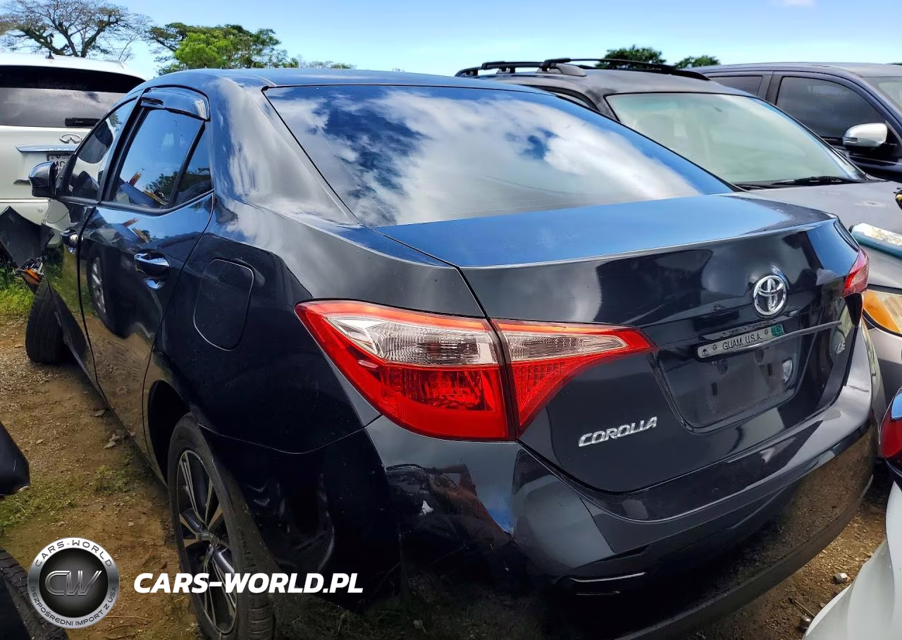 2017 Toyota Corolla Le VIN:5YFBURHE8HP707009 - 2