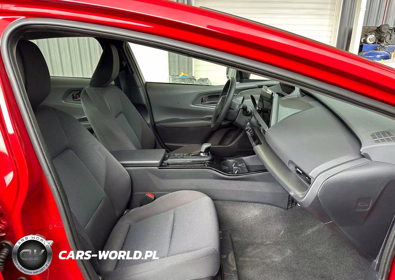 2025 Toyota Prius Le VIN:JTDADABU0S3029109 - 5