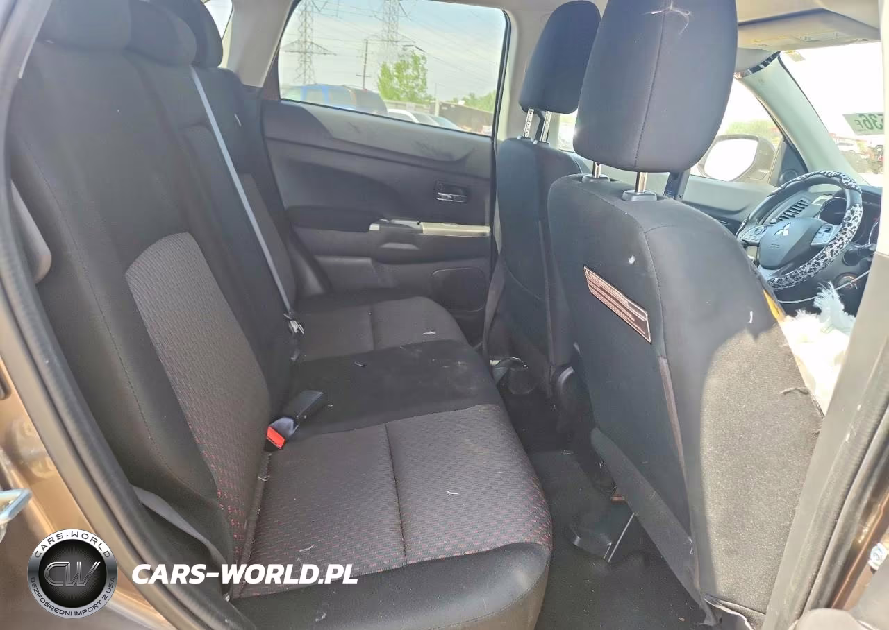 2018 Mitsubishi Outlander Sport Es VIN:JA4AP3AU0JU011054 - 10