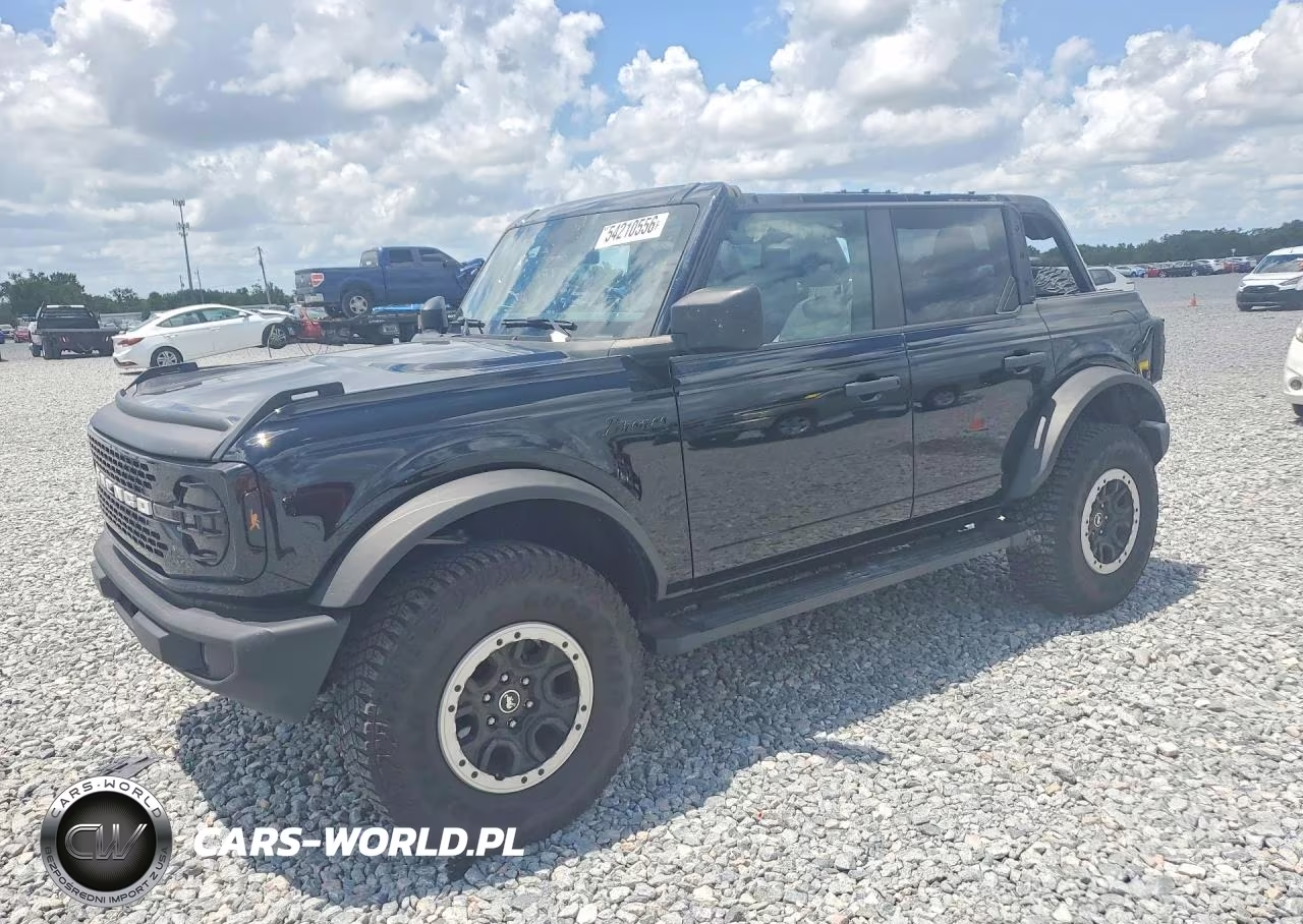 2023 Ford Bronco Base – zdjęcie 1 z 12