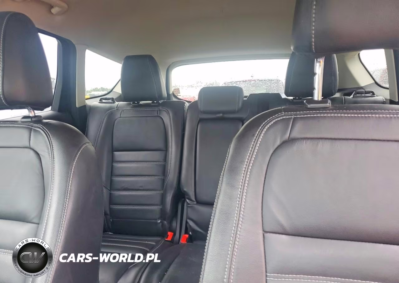 2017 Ford Escape Titanium VIN:1FMCU0J94HUF10317 - 10