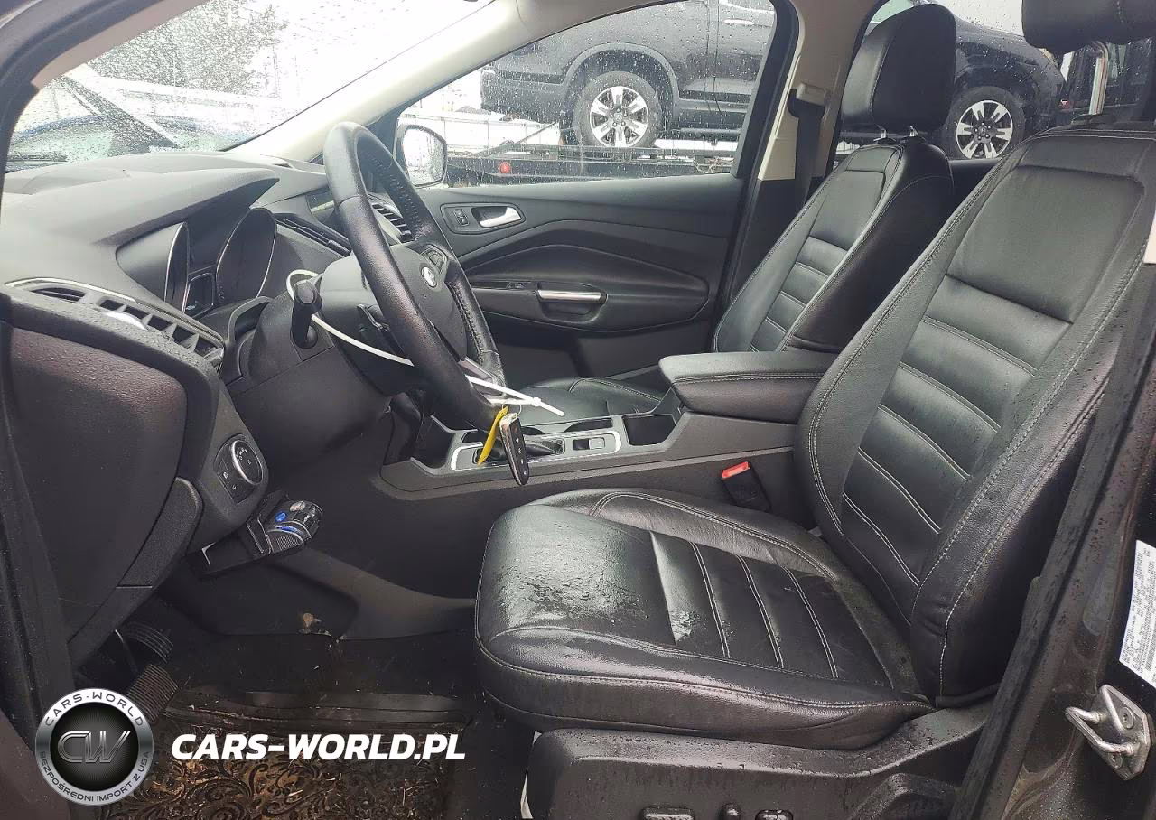 2017 Ford Escape Titanium VIN:1FMCU0J94HUF10317 - 7