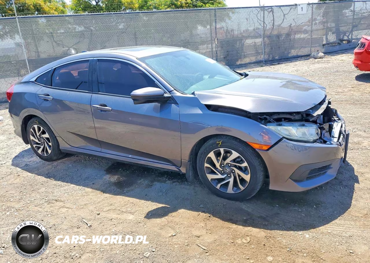 2018 Honda Civic Ex VIN:19XFC2F77JE205096 - 4