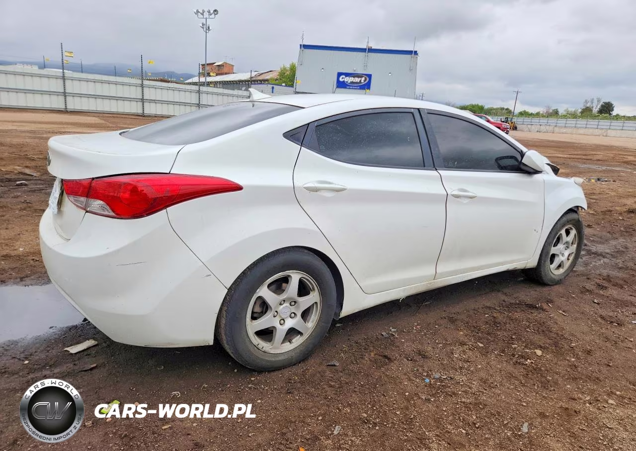 2012 Hyundai Elantra Gls(Middle Grade) VIN:5NPDH4AE4CH147649 - 3