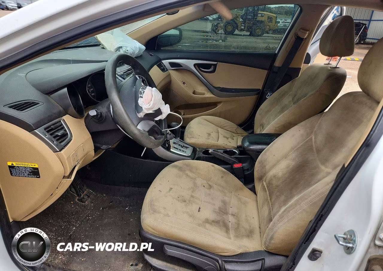 2012 Hyundai Elantra Gls(Middle Grade) VIN:5NPDH4AE4CH147649 - 7