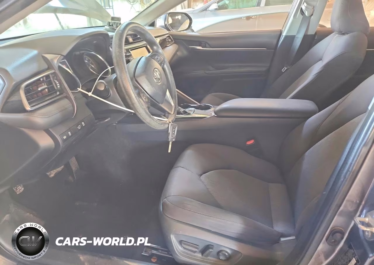 2019 Toyota Camry Le VIN:4T1B11HK3KU770539 - 7