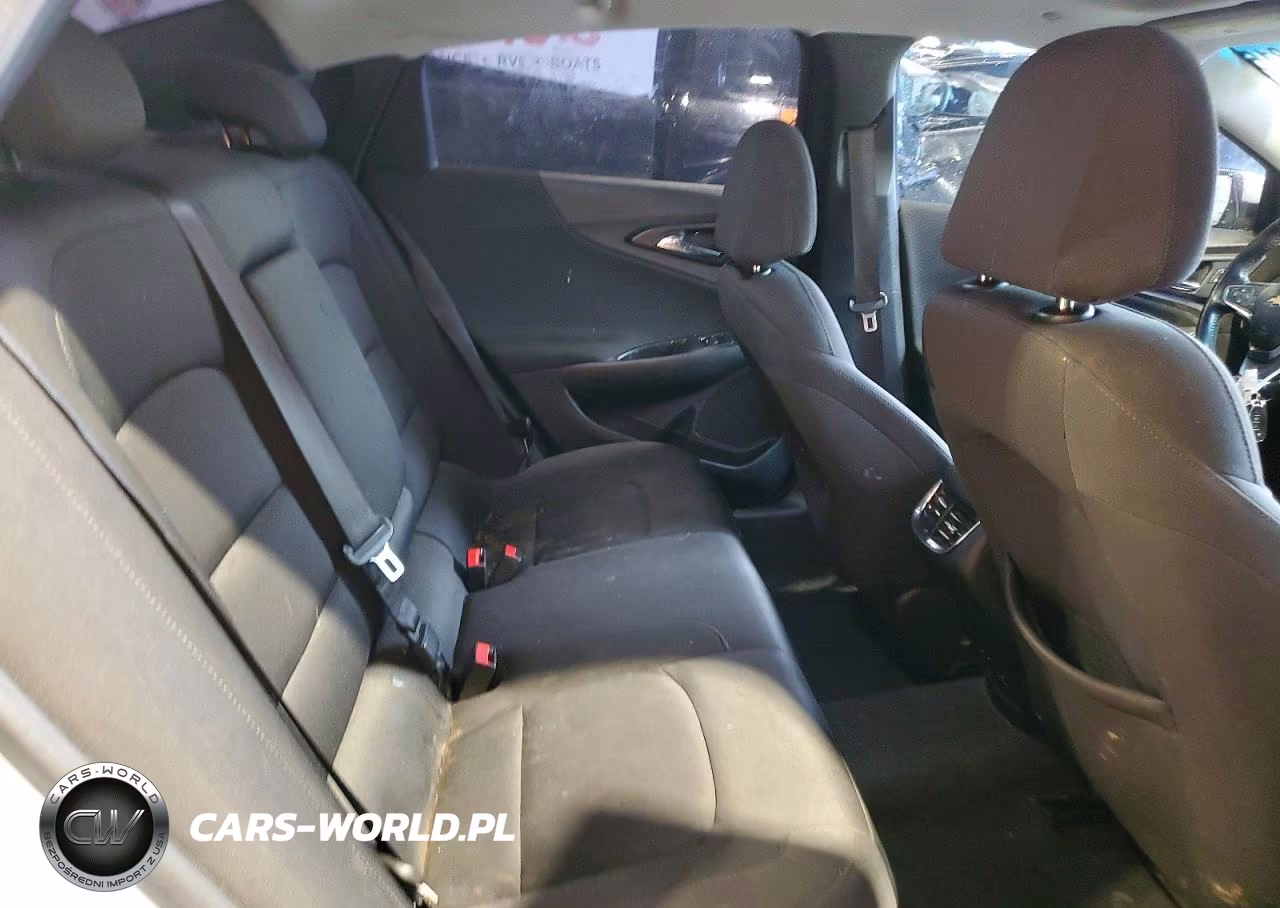 2018 Chevrolet Malibu Lt VIN:1G1ZD5ST5JF143503 - 10